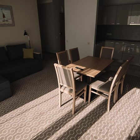 Merepargi Aparthotel & Cafe Narva-Jõesuu エクステリア 写真