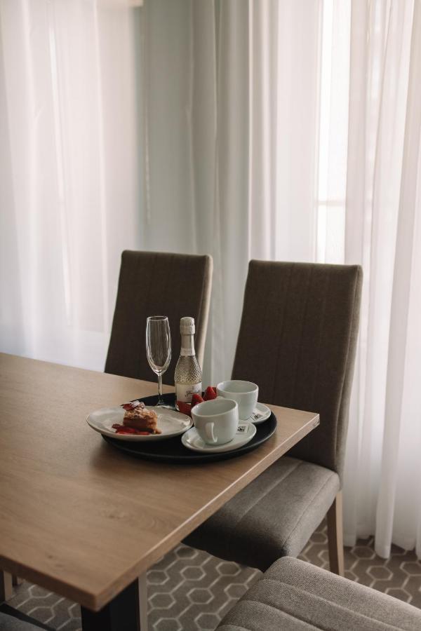 Merepargi Aparthotel & Cafe Narva-Jõesuu エクステリア 写真