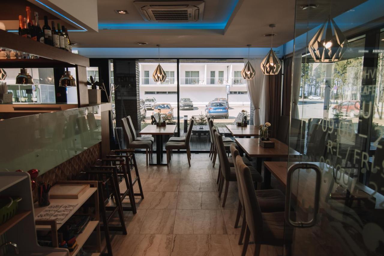Merepargi Aparthotel & Cafe Narva-Jõesuu エクステリア 写真